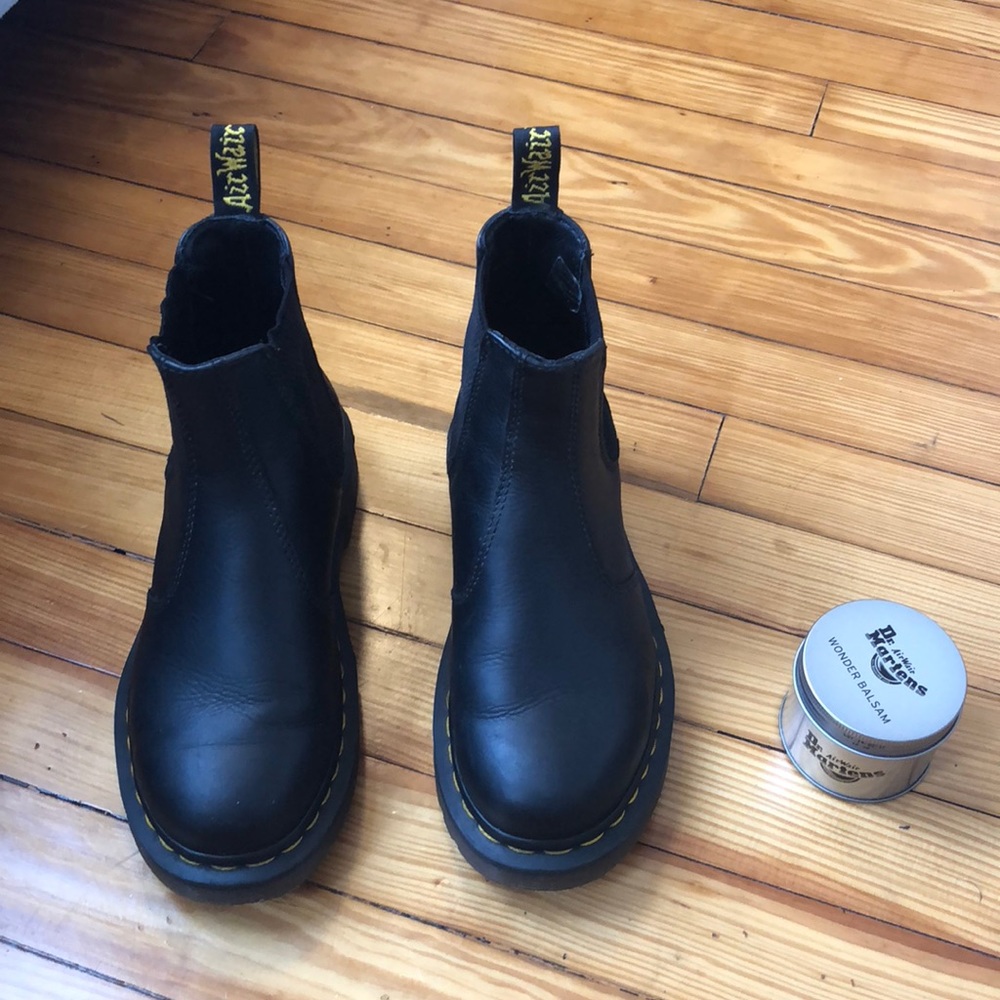Dr. Martens Chelsea Boot, Matte Black Leather